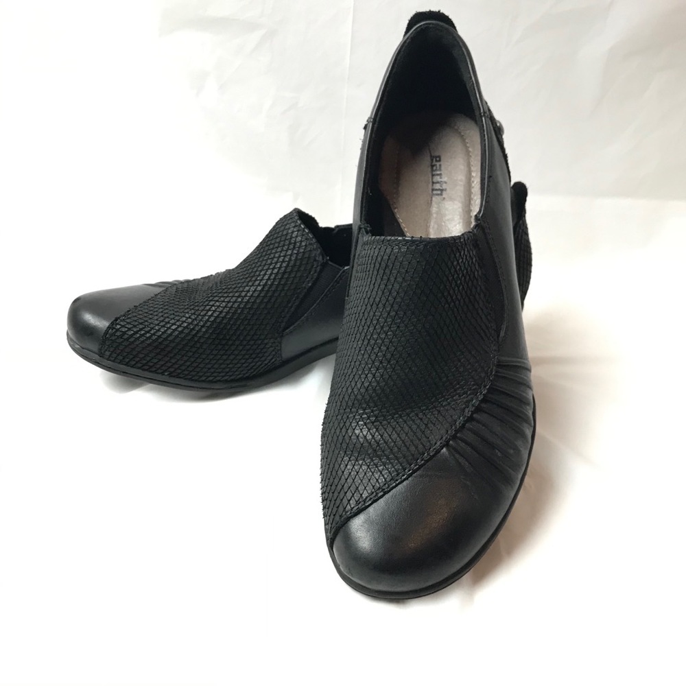 Earth Dorado Black Slip On Loafers Women 10 B